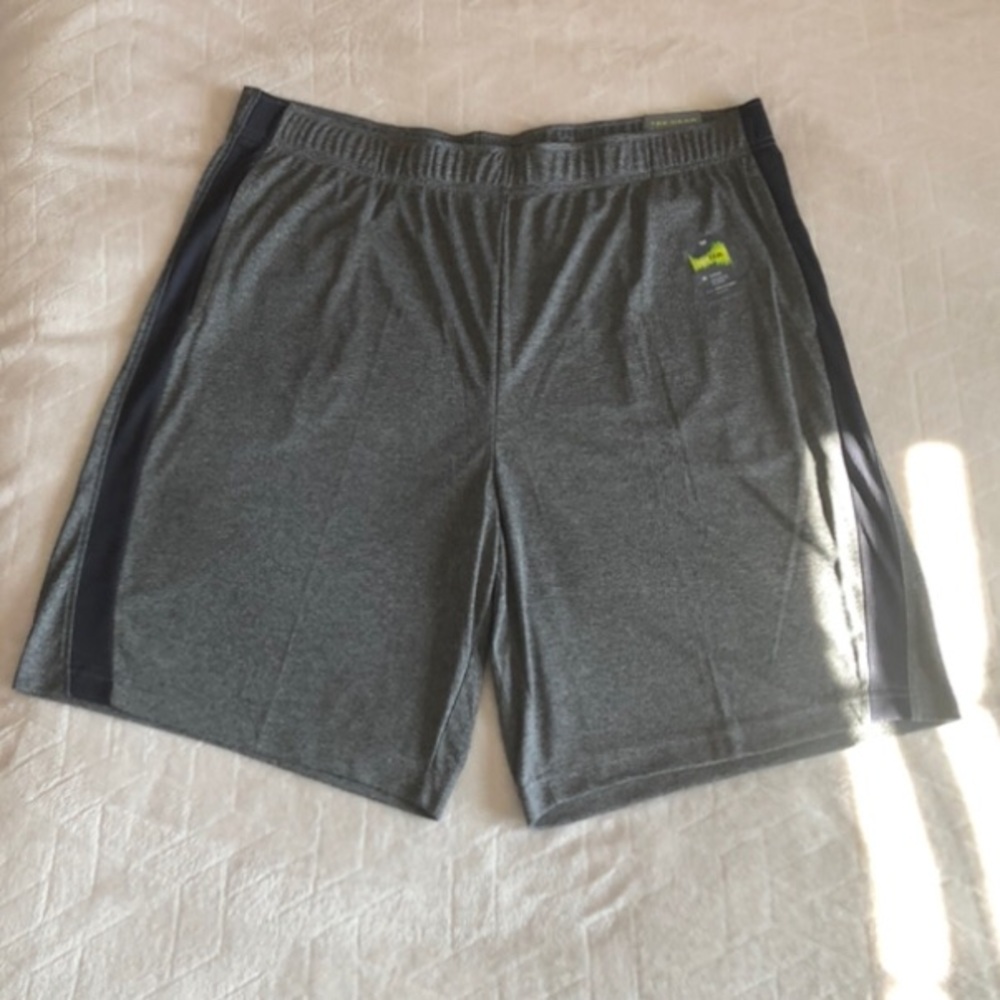 Sport Shorts for men size XXL NEW